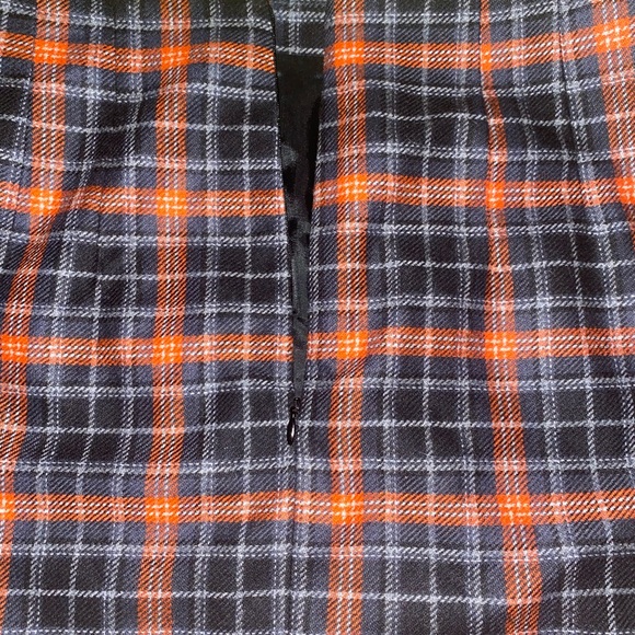 vintage plaid skirt - Picture 2 of 4